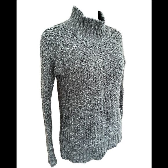 AMERICAN Eagle Outfitters Live Your Life Gray fuzzy wool blend sweater, size XS - Picture 3 of 6